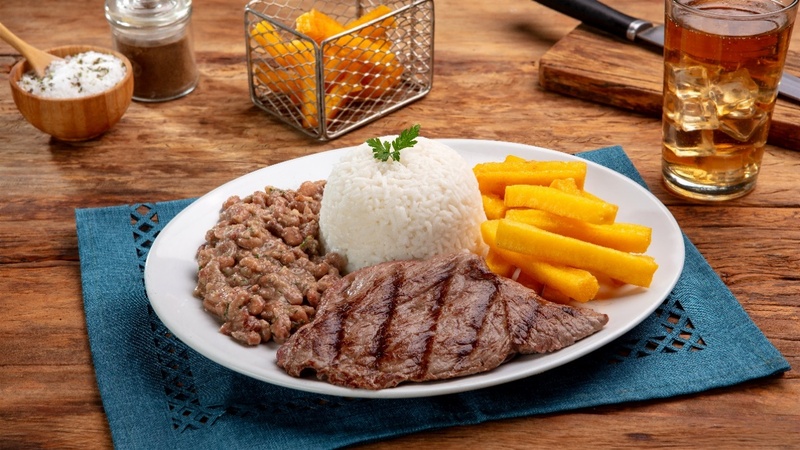 O prato Flat Angus foi inserido à categoria "Direto da Grelha" do cardápio do Griletto (Fotos: Divulgação/Halipar)