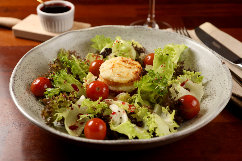 Daniel Cancini
Salada de folhas com queijo de cabra - Chef Aldo Teixeira