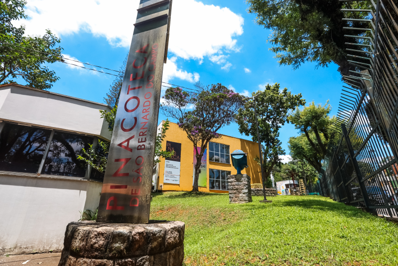 Jardim das Esculturas e Fachada - Pinacoteca 003 - Fotos: Divulgação/PMSBC
